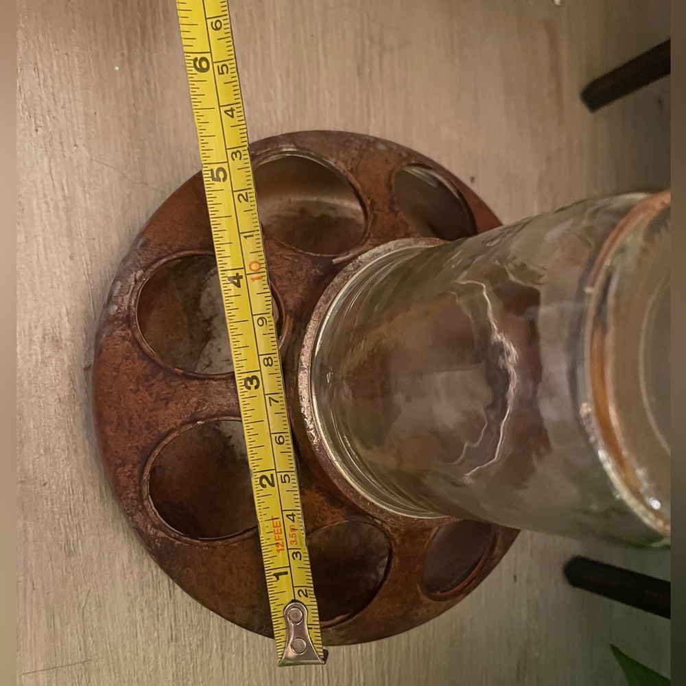 Vintage Chicken Feeder. Could also be used as a bird feeder. - Picture 7 of 7